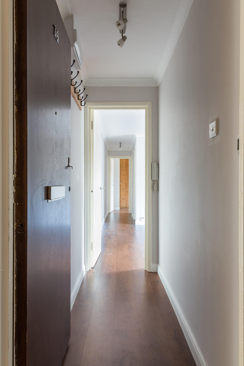 Spacious 1 Bedroom Flat in Prime Location, Worcester Park The Online