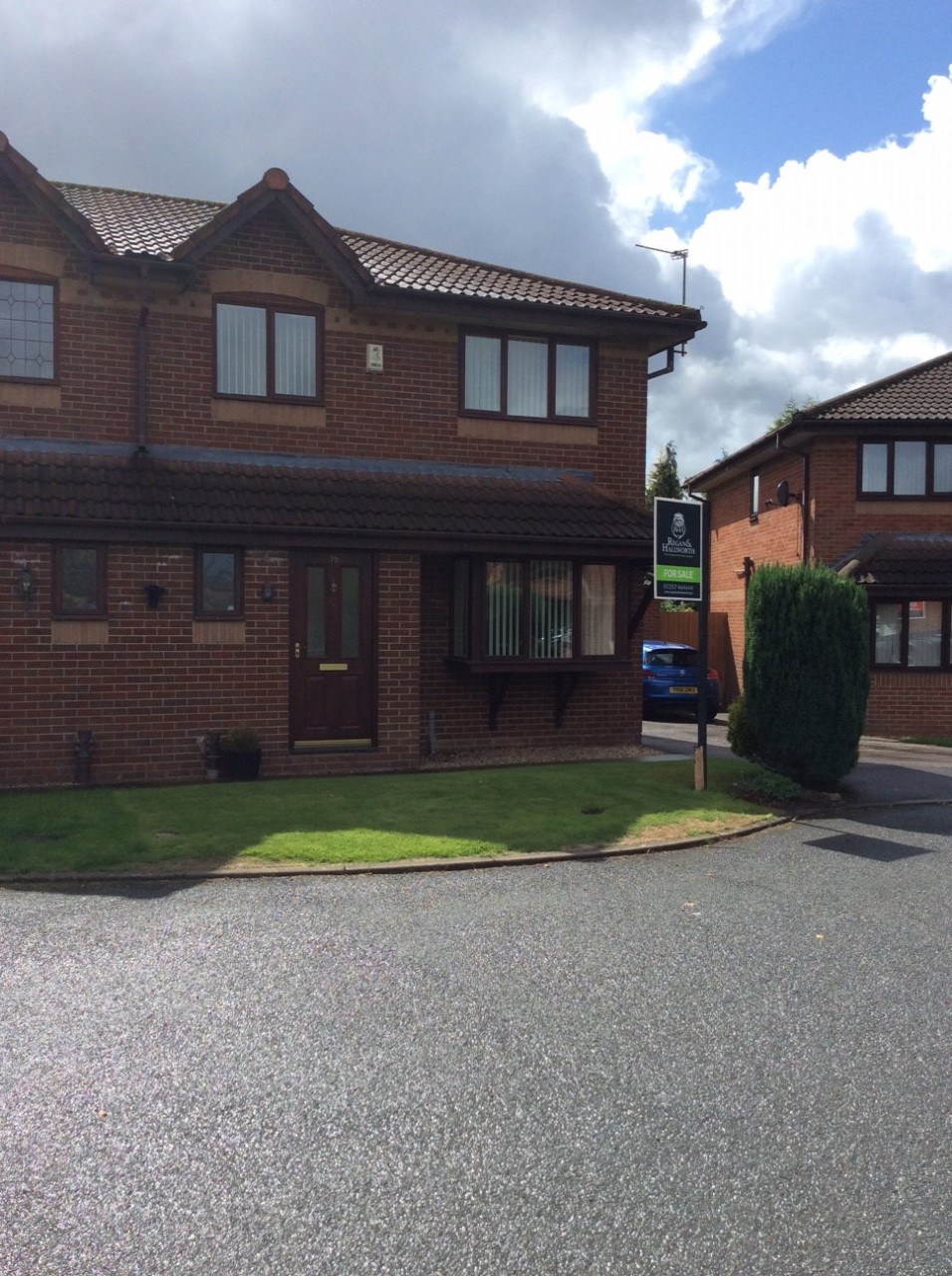 Three Bedroom House to Rent in Dalton Park, Skelmersdale The Online