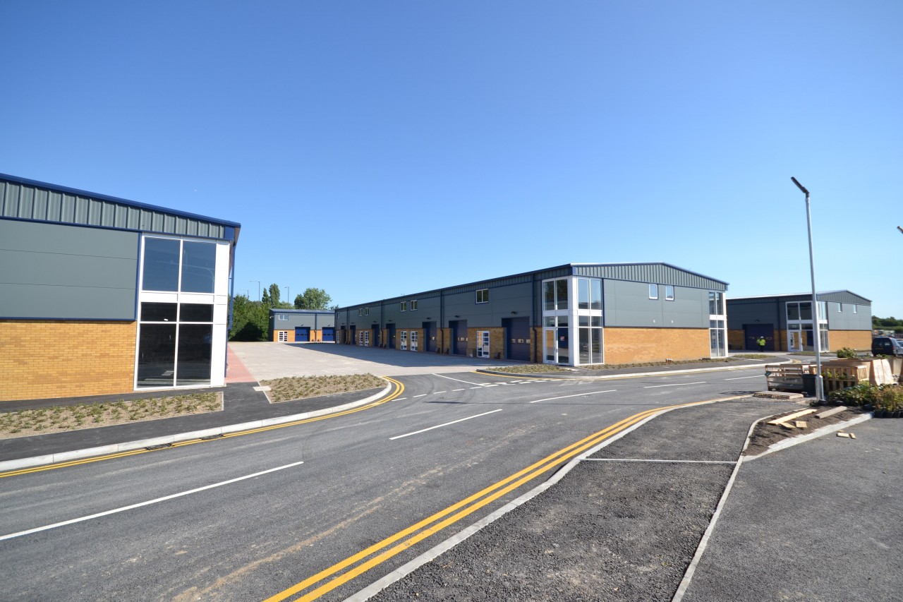 Light Industrial to Rent Glenmore Business Park, Portfield