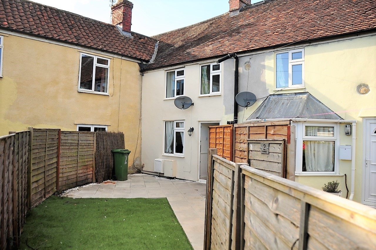 2 Bed Corner Terraced House In Shepton Mallet The Online Letting