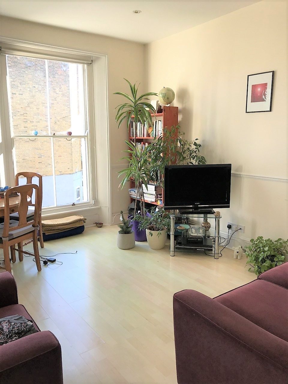 Bright One Bed Apartment available to let in Stoke Newington The