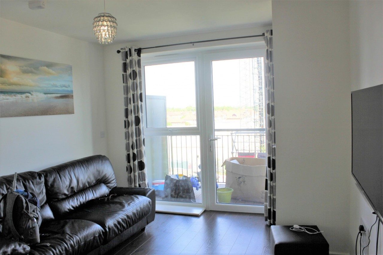 Modern 1 Bed Flat for Rent in Southall The Online Letting Agents Ltd
