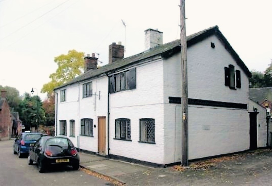 Delightful two bedroom town centre period cottage to let in Sandbach The Online Letting Agents Ltd