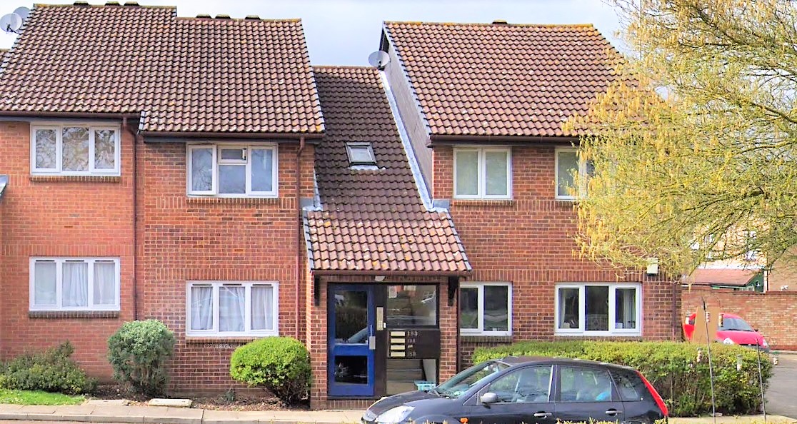 One Bedroom Ground Floor Apartment to Rent in Loughton The Online