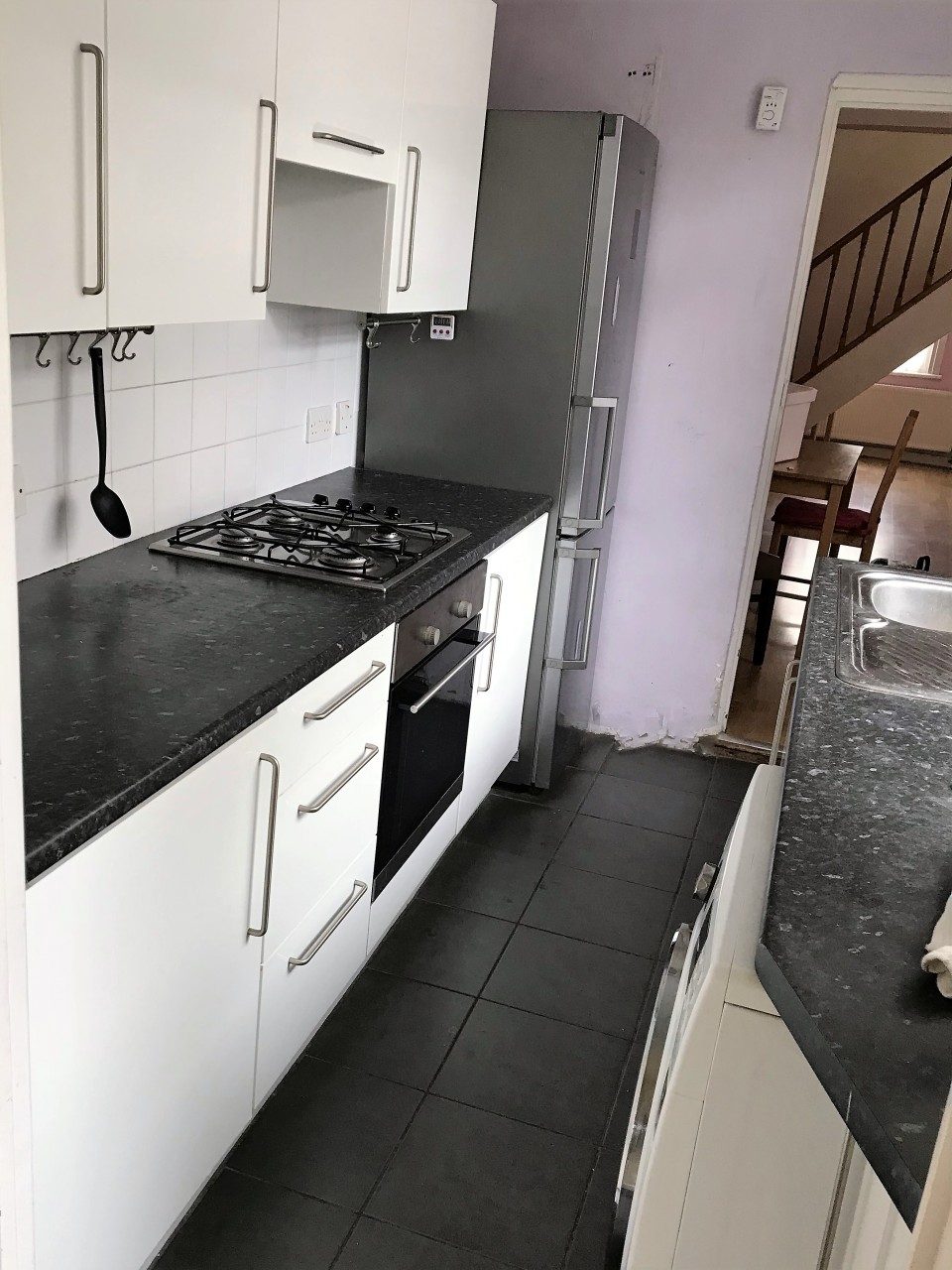 2 bedroom house to let in Sutton, Surrey - The Online Letting Agents Ltd