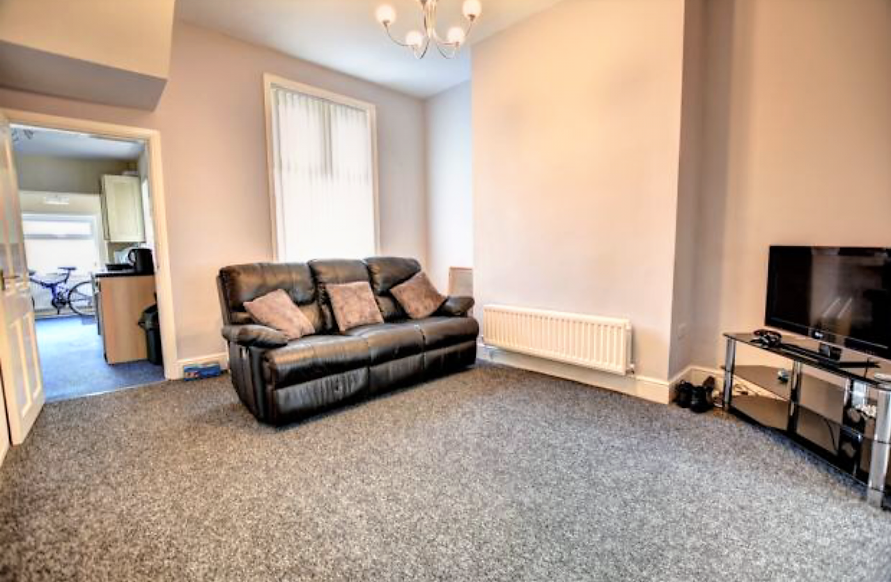 Large Three Bedroom Family House for Rent in Sunderland The Online Letting Agents Ltd