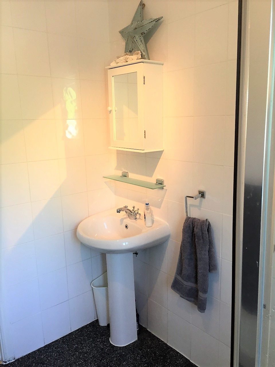 Modern Two Bed Semi Detached House to Rent in Village Location in