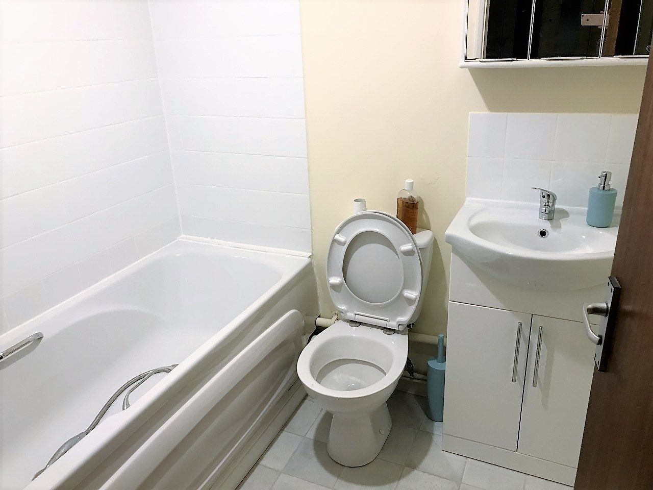 One Bedroom Apartment to Rent in Milton Keynes The Online Letting