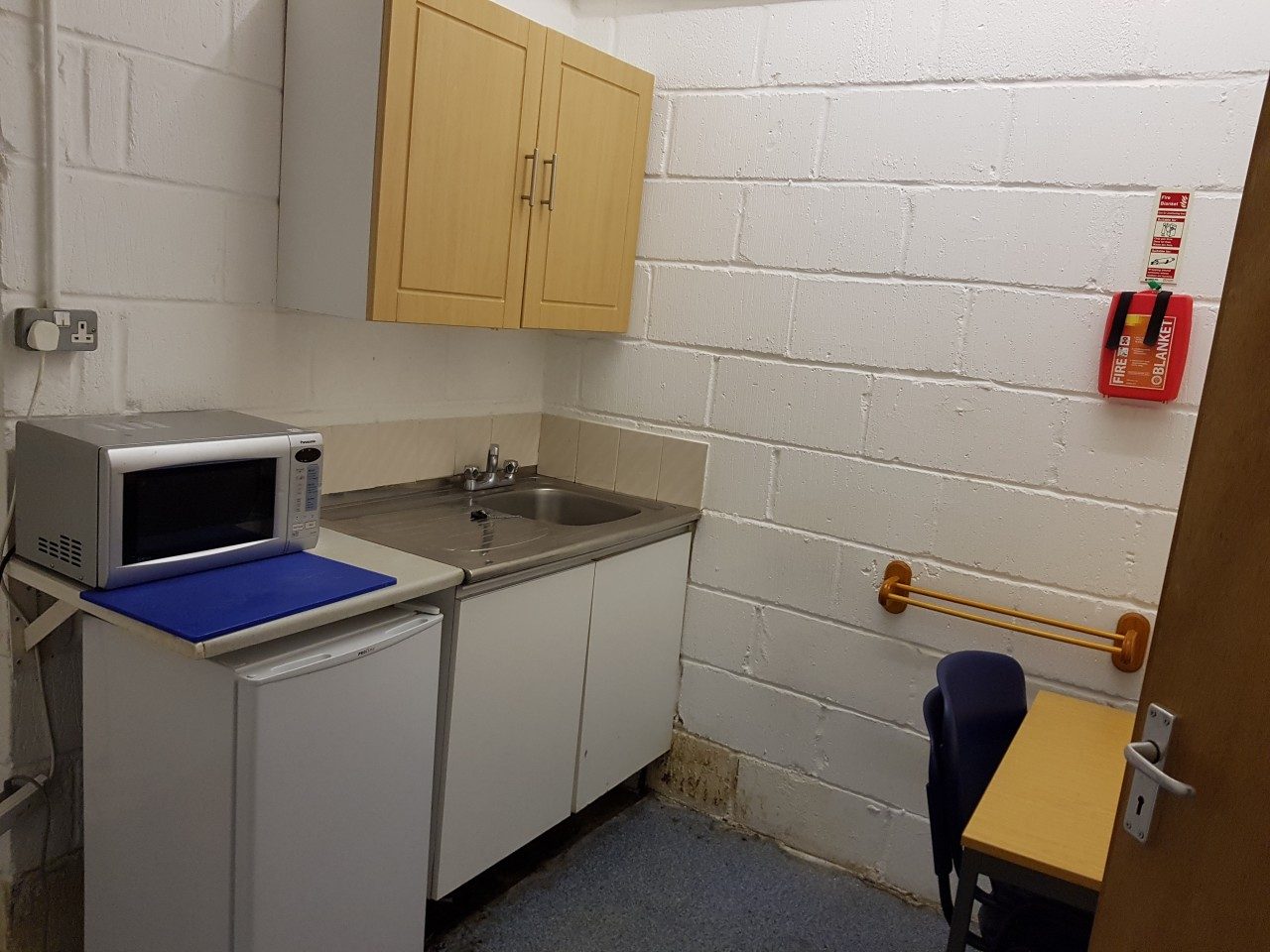 B1 Light Industrial Unit to Rent in Four Marks The Online Letting