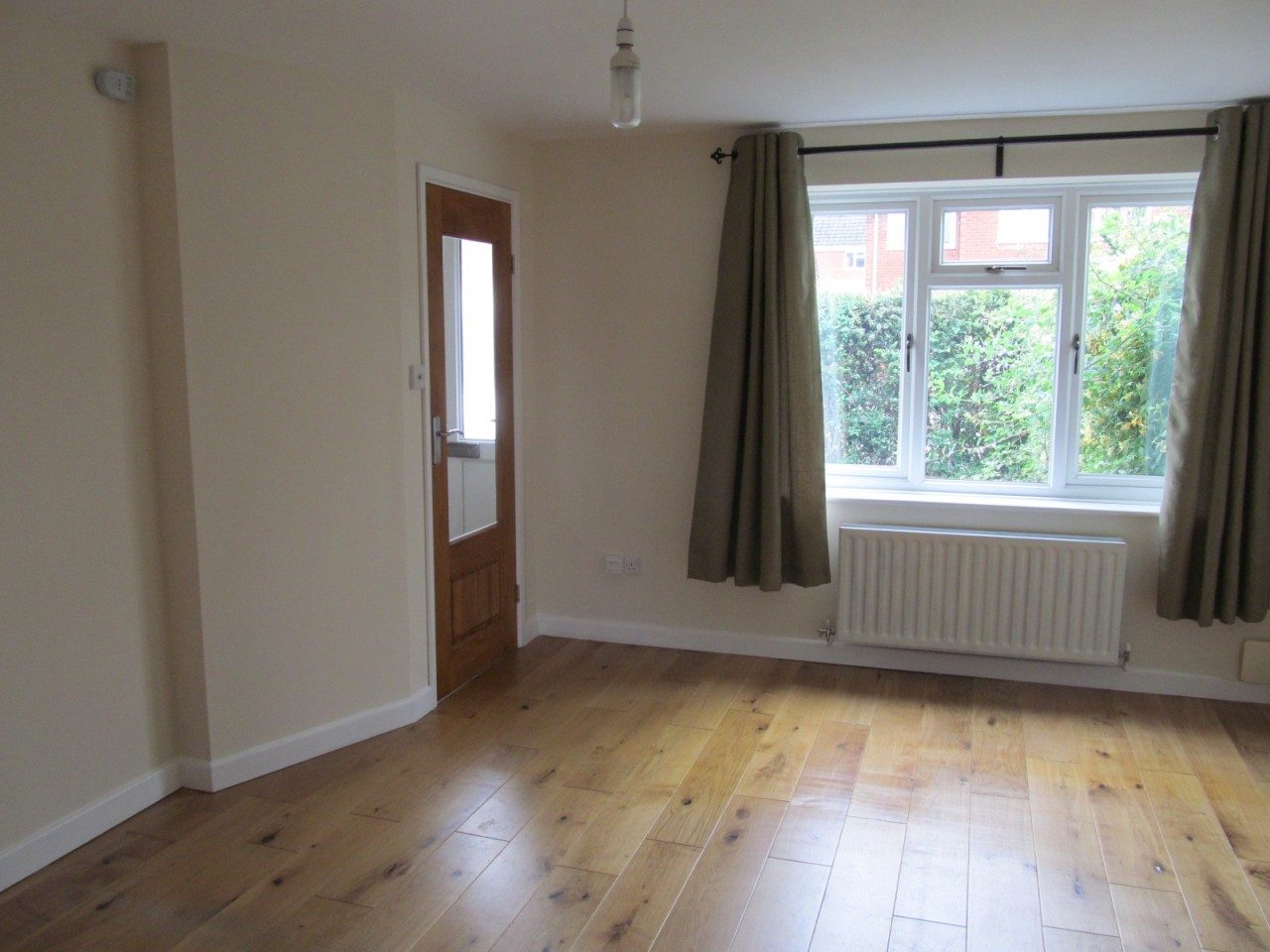 Modern 3 bed semi to let in Broughton Astley, Leicester The Online