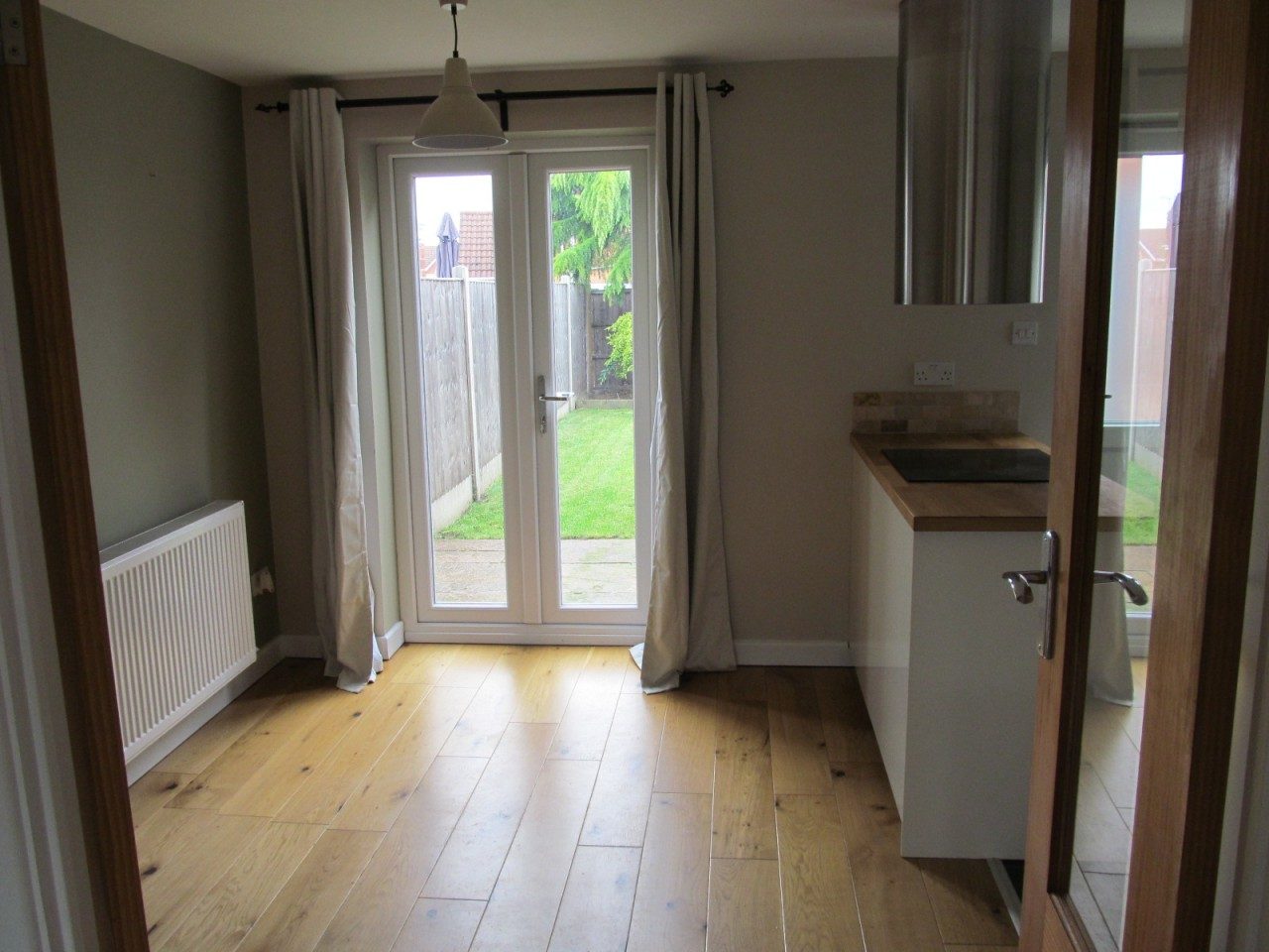 Modern 3 bed semi to let in Broughton Astley, Leicester The Online