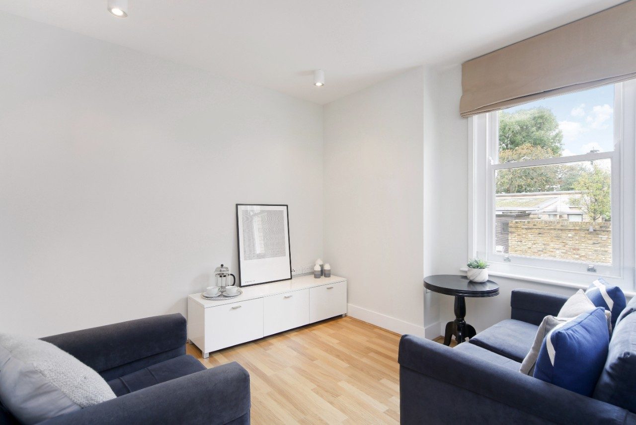Recently Refurbished One Double Bedroom Flat for Rent in London, SW15