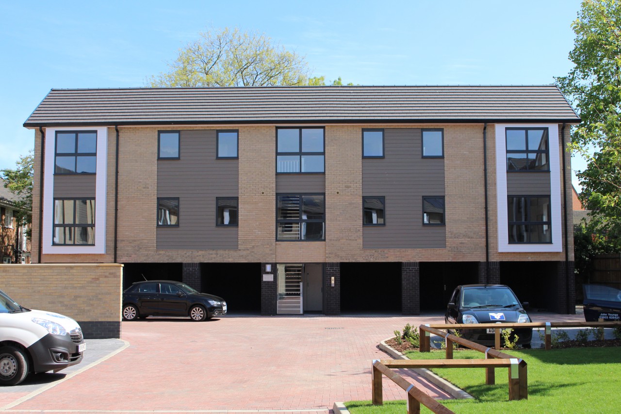 2 Bed Contemporary City Apartment to Let in Norwich The Online