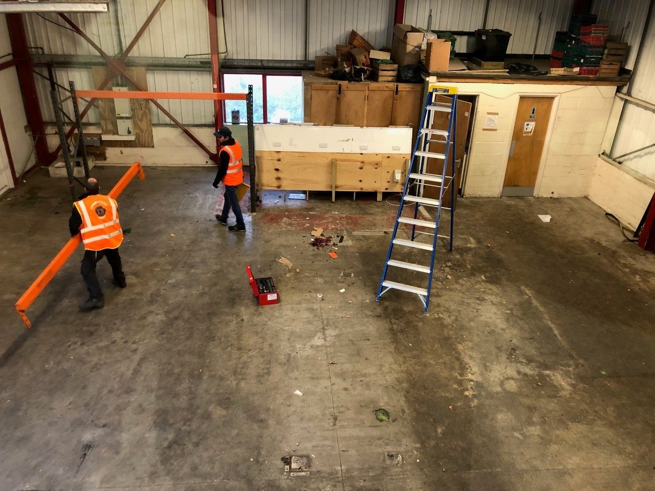 Porthmadog Unit Available Now! The Online Letting Agents Ltd