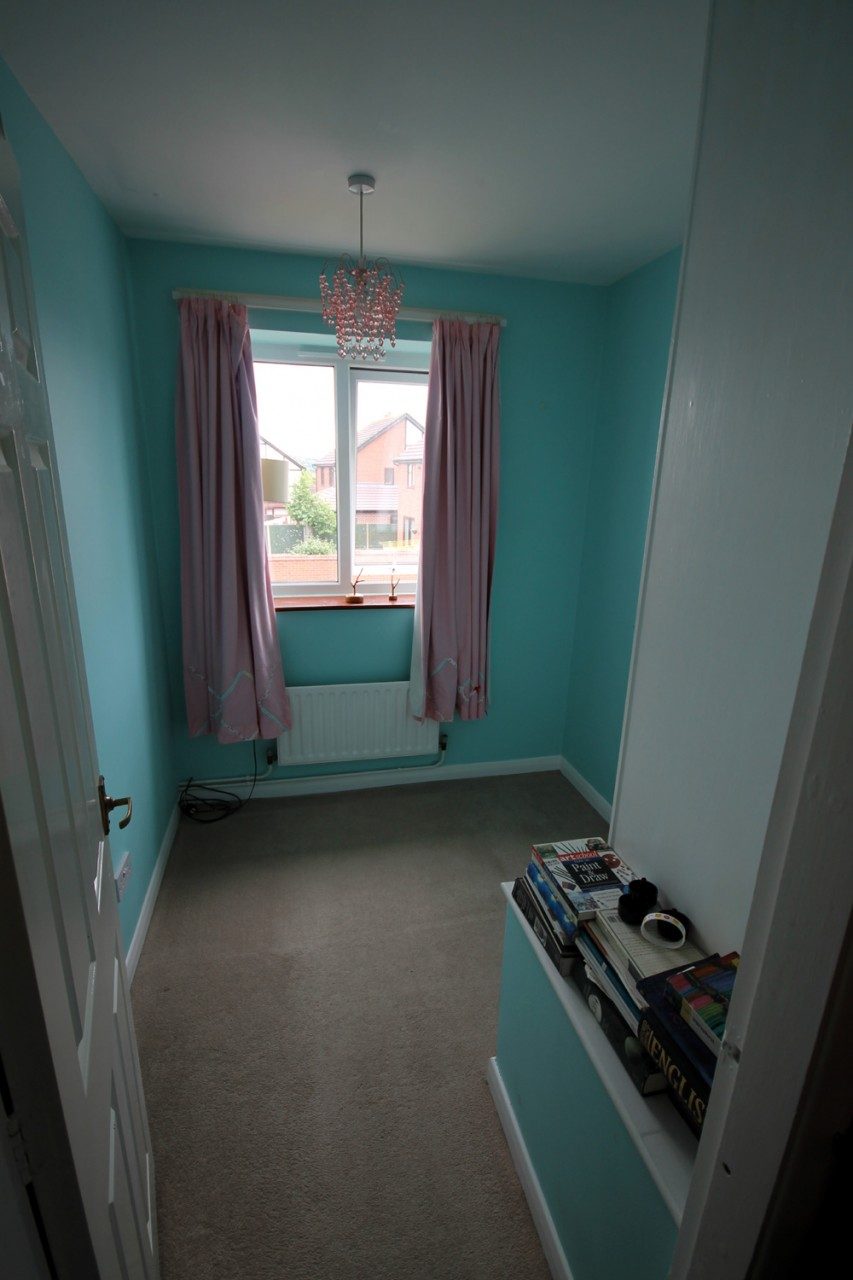 Three Bedroom Detached House to Let in North Hykeham The Online