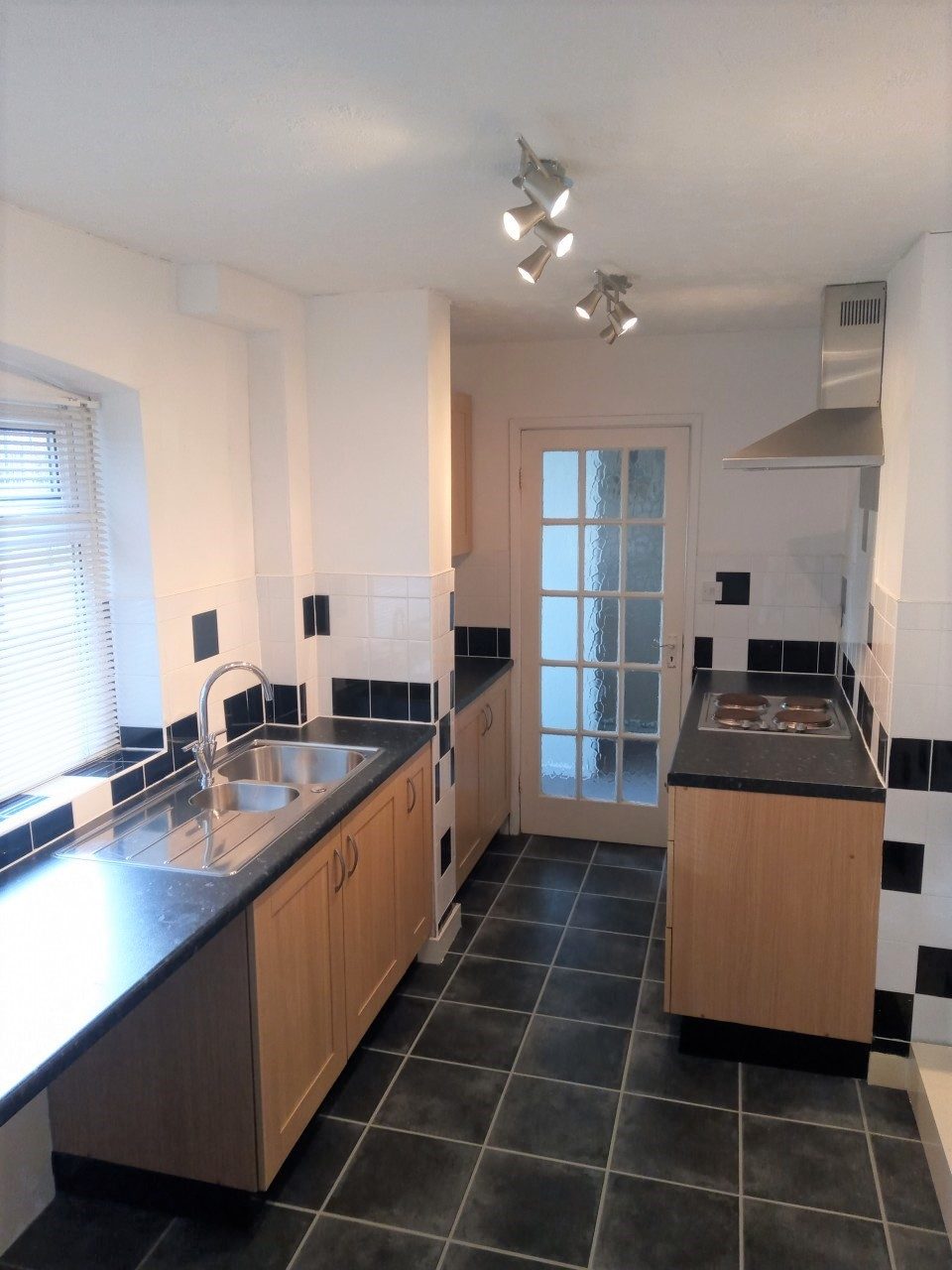 Spacious 2 Bedroom Property To Let In Crewe The