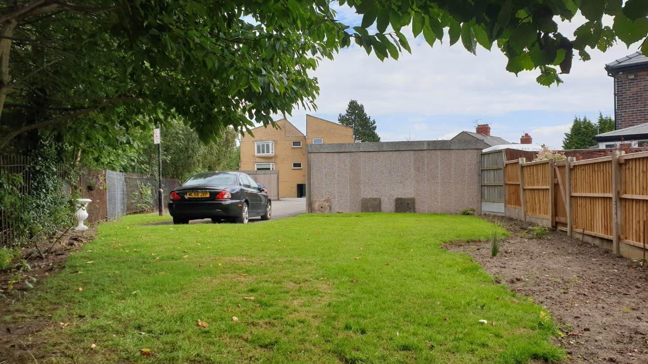 Two bedroom apartment to let in Eccleston Park, Prescot The Online