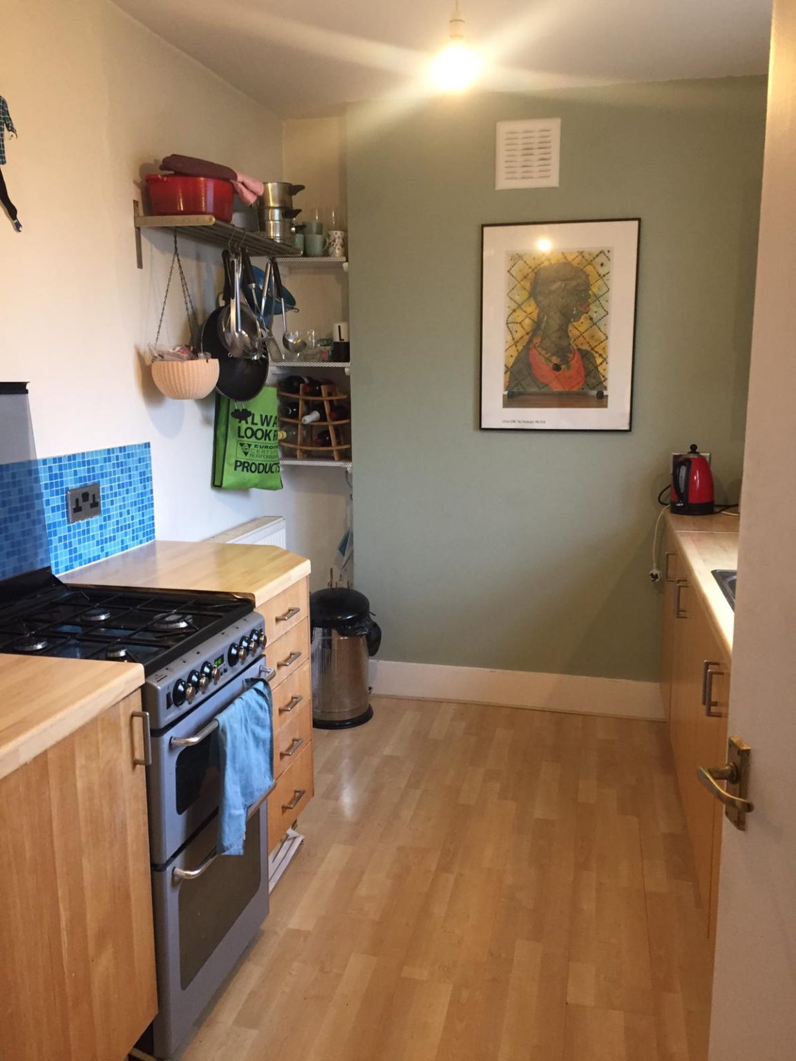 Well Presented Bright One Bedroom Top Floor Flat To Let in Herne Hill