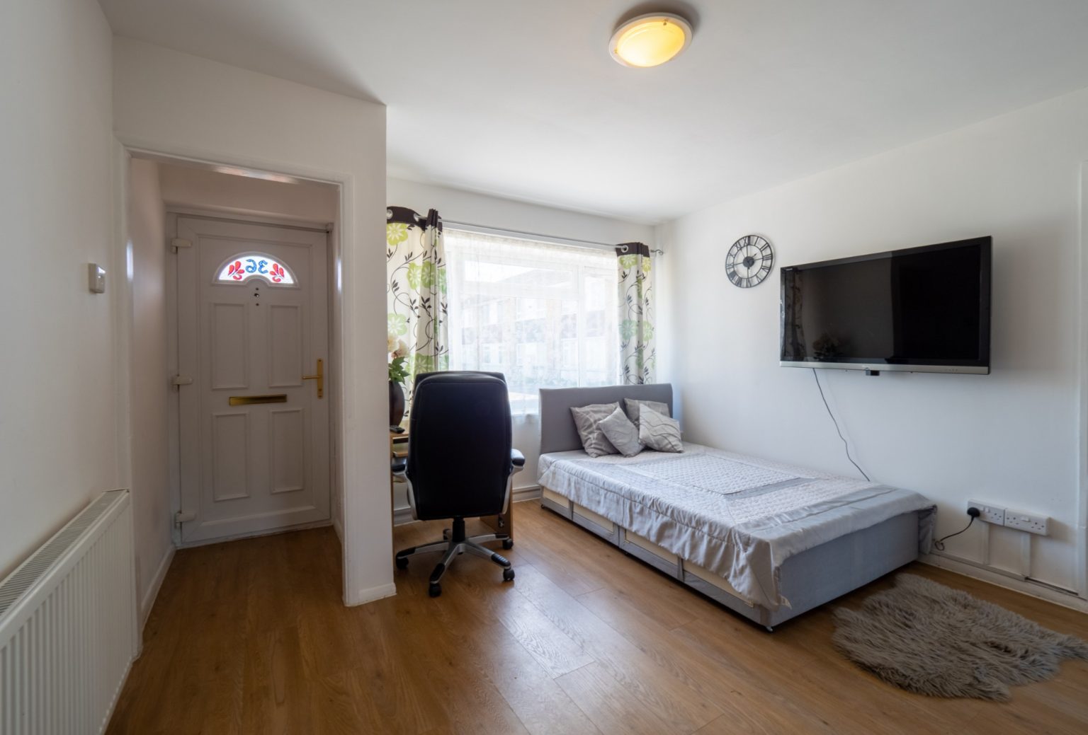 Studio Flat With Garden To Let in Hayes The Online Letting Agents Ltd