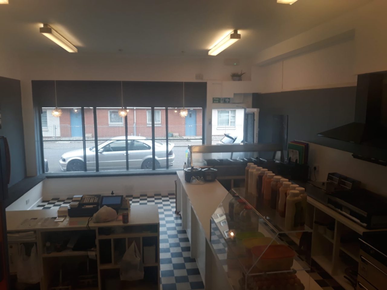 Cafe / Snack Bar / Dessert Place / Burger Place / Takeaway / Coffee