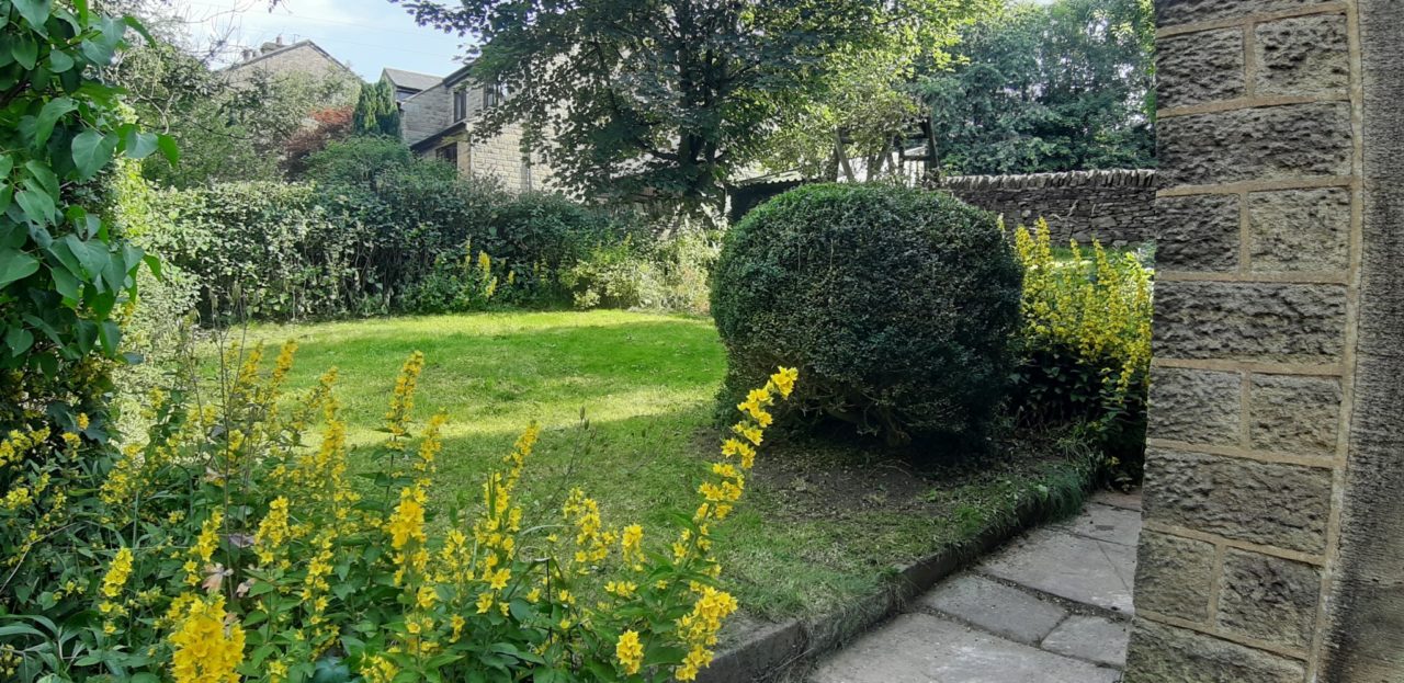 Character village cottage to let in Derbyshire The Online Letting