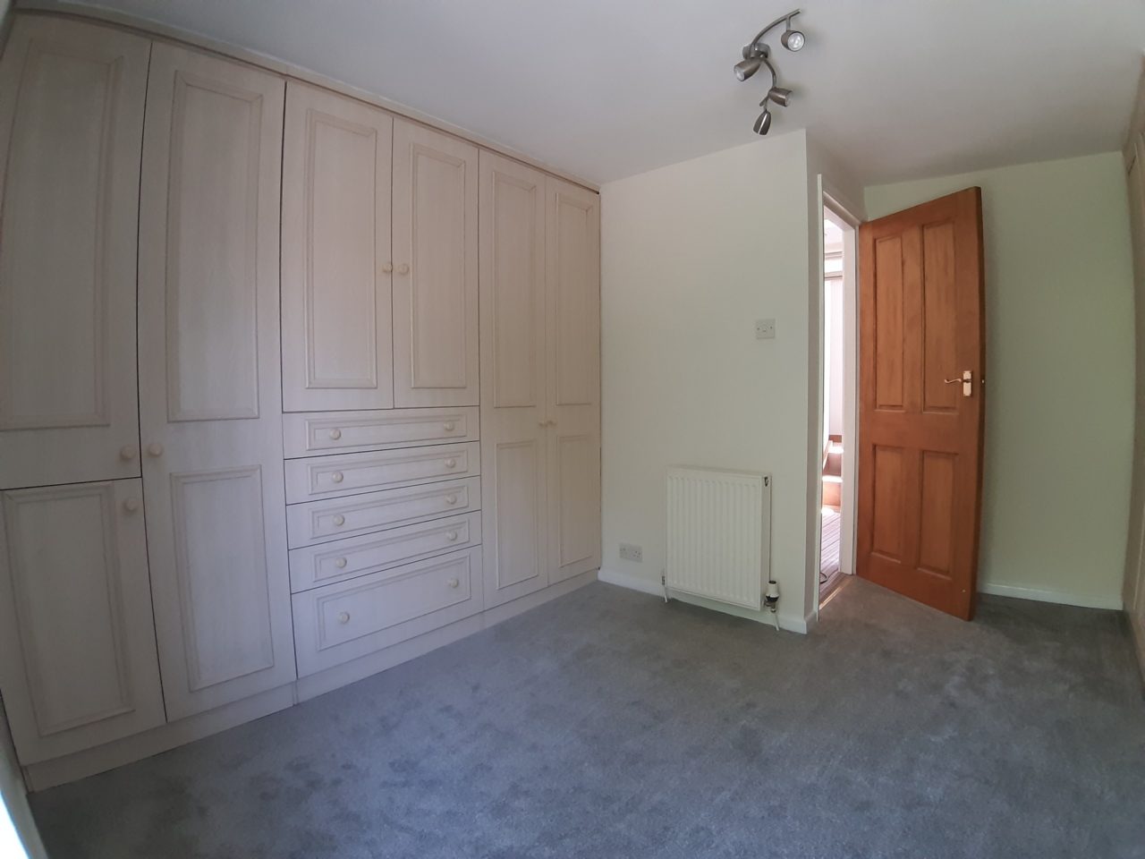 Character village cottage to let in Derbyshire The Online Letting