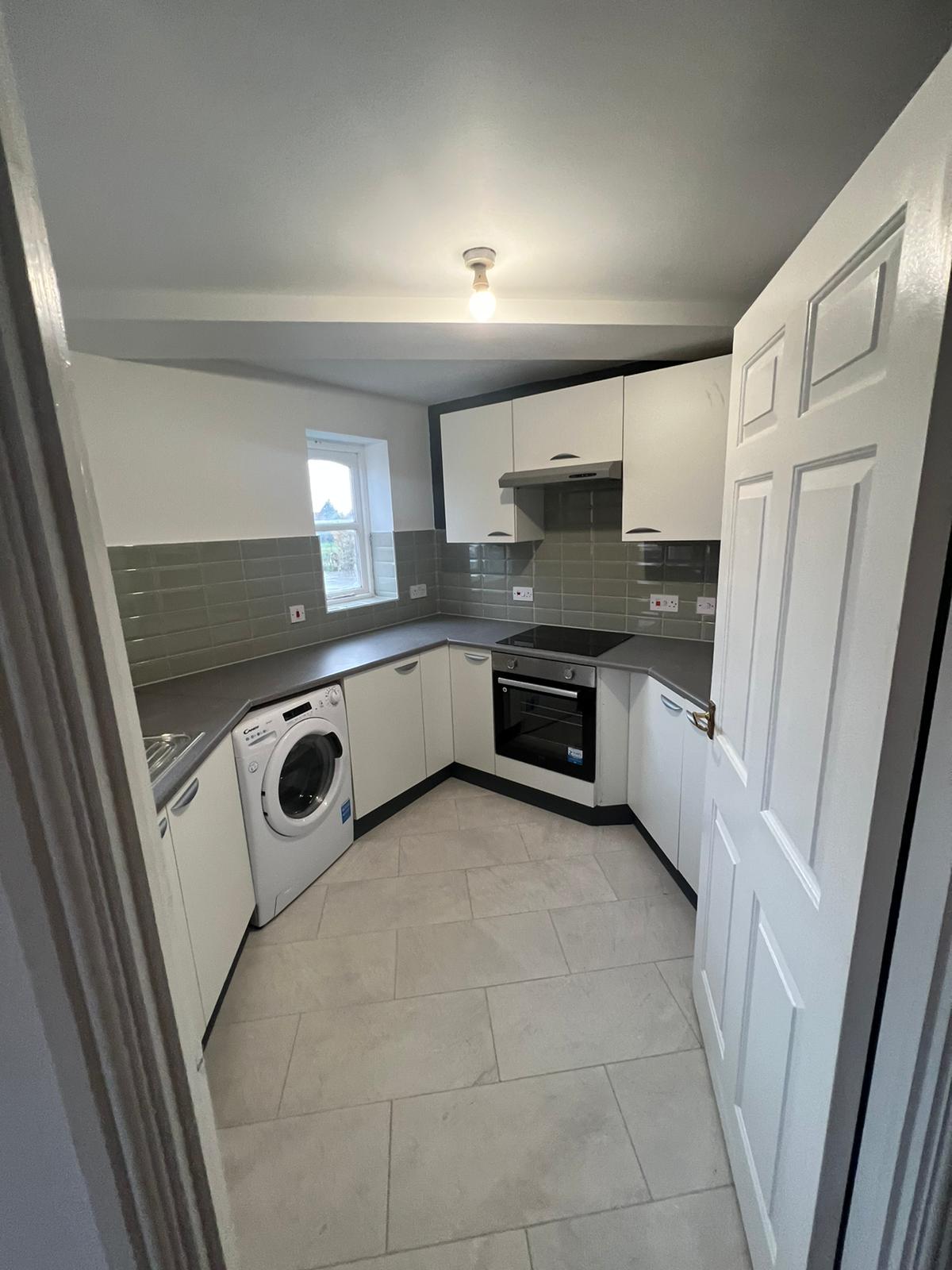 Recently Refurbished and Spacious Two Bed TwoBath Flat to Rent in