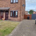 2 Bedroom Semi with Conservatory and Garage to Rent in Winsford