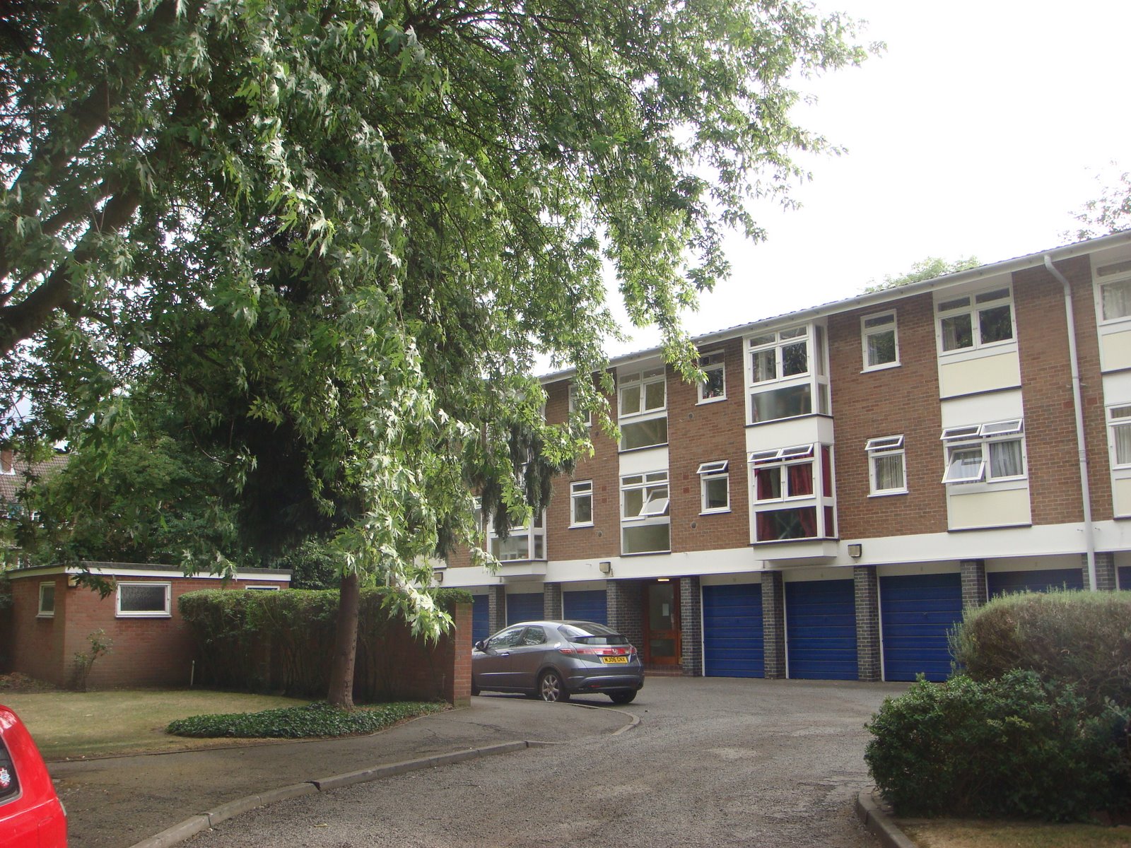 Immaculate 2 Bed Flat in Great Location Ealing Broadway The Online Letting Agents Ltd