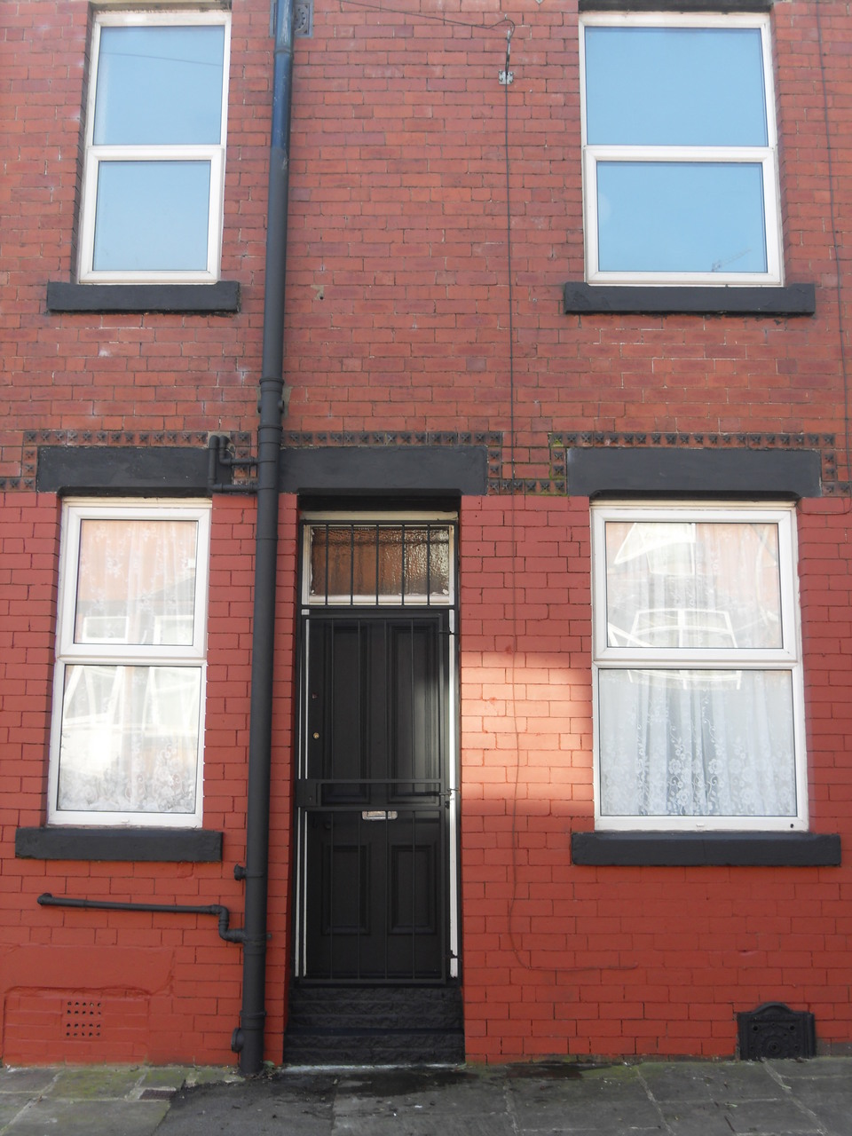 Excellent 2 Bed House in Beeston Leeds 11 The Online Letting Agents Ltd