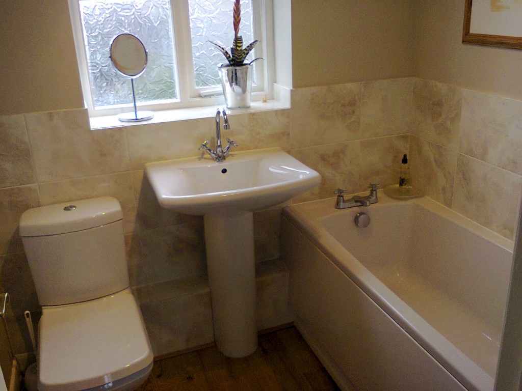 Beautifully Presented 3 Bedroomed House to let in Clitheroe The